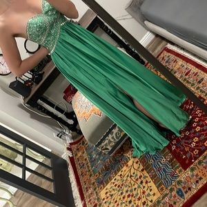 Green maxi formal cocktail dress